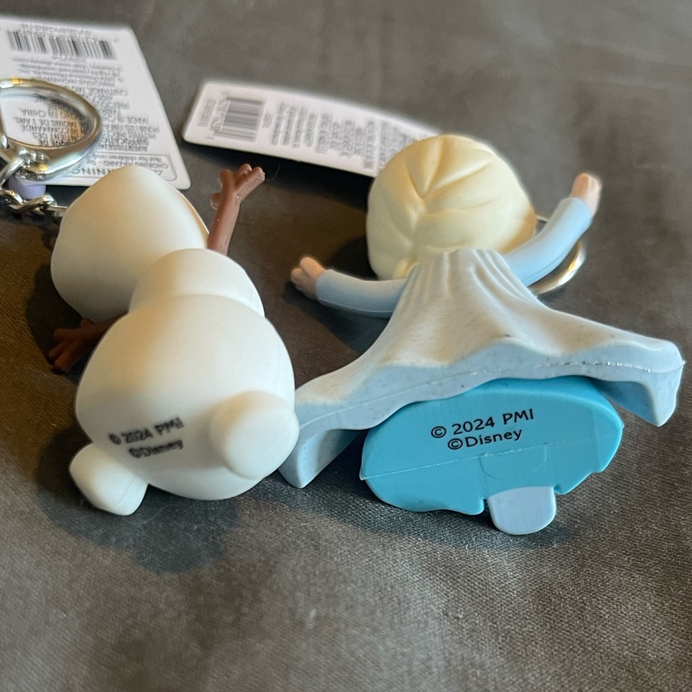 Disney Frozen Character Keychains / Backpack Clips - Picture 10 of 10